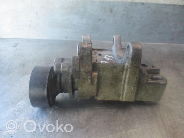 Citroen C3 Mocowanie alternatora 9637349380