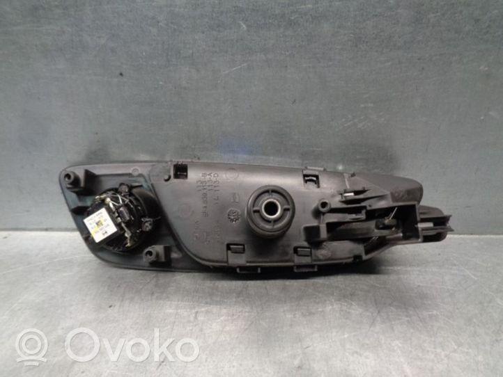 Seat Leon IV Klamka wewnętrzna drzwi tylnych 5F4839113B