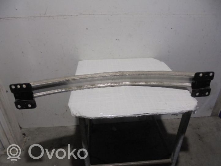 Audi Q7 4M Takapuskurin poikittaistuki 4L0807309