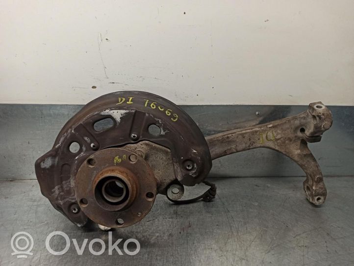 Audi A8 S8 D5 Fuso a snodo con mozzo ruota anteriore 4E0407253Q