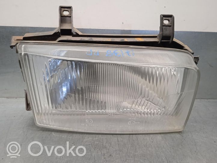 Volkswagen Transporter - Caravelle T4 Lampa przednia 7R0144438