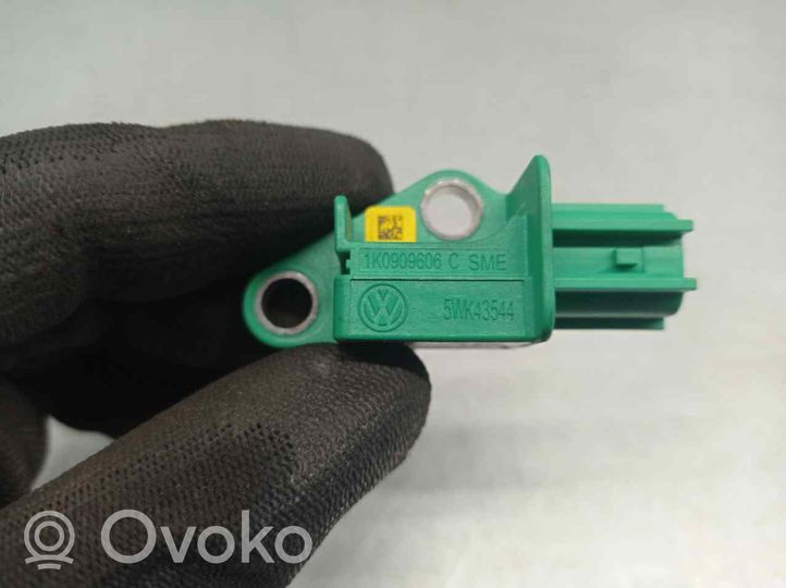 Audi Q7 4M Cita veida sensors 1K0909606C