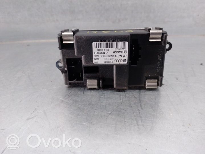 Audi A6 S6 C6 4F Motorino ventola riscaldamento/resistenza ventola 4F0820521