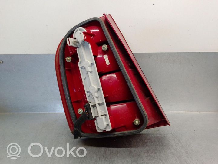 Skoda Fabia Mk1 (6Y) Lampa tylna 6Y6945112B