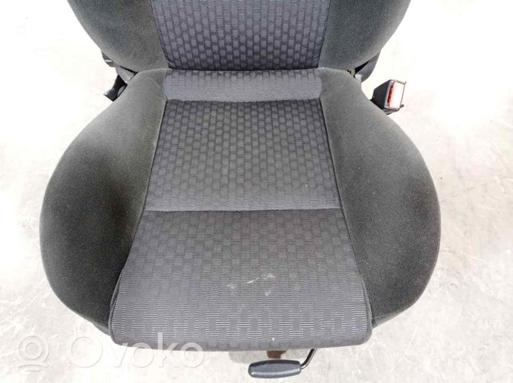 Ford Mondeo Mk III Sedile anteriore del passeggero 4662530