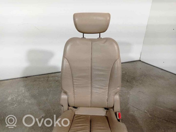 KIA Carnival Antra eilė sėdynių 4701558