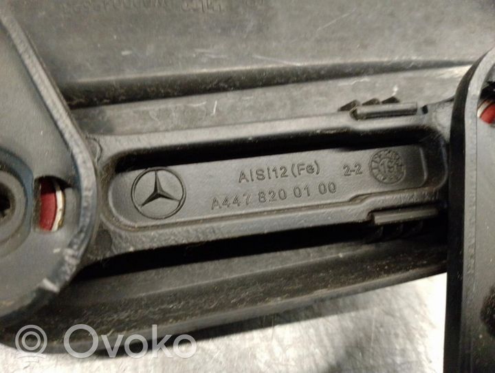 Mercedes-Benz V Class W447 Ножка стеклоочистителей лобового стекла A4478200100