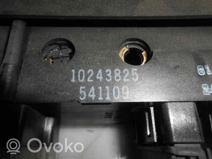 Opel Sintra Muut kytkimet/nupit/vaihtimet 10243825