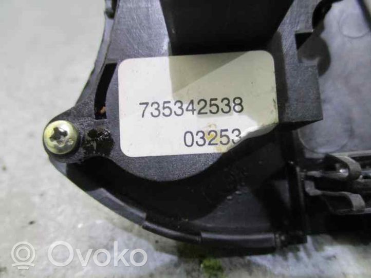 Lancia Ypsilon Kiti jungtukai/ rankenėlės/ perjungėjai 735342538