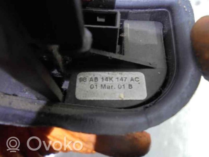 Ford Focus Ohjauspyörän painikkeet/kytkimet 98AB14K147AC