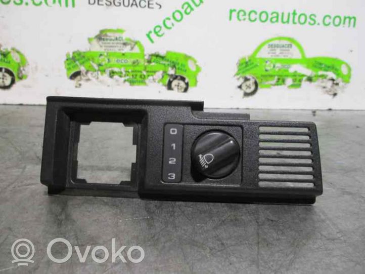 Land Rover Discovery Interruttore luci YUK100260