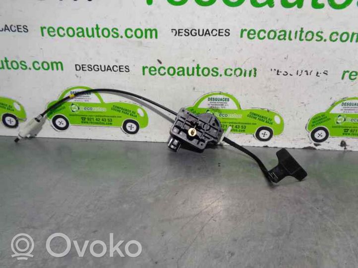 Lexus RX III Moteur de verrouillage trappe à essence 7703048020