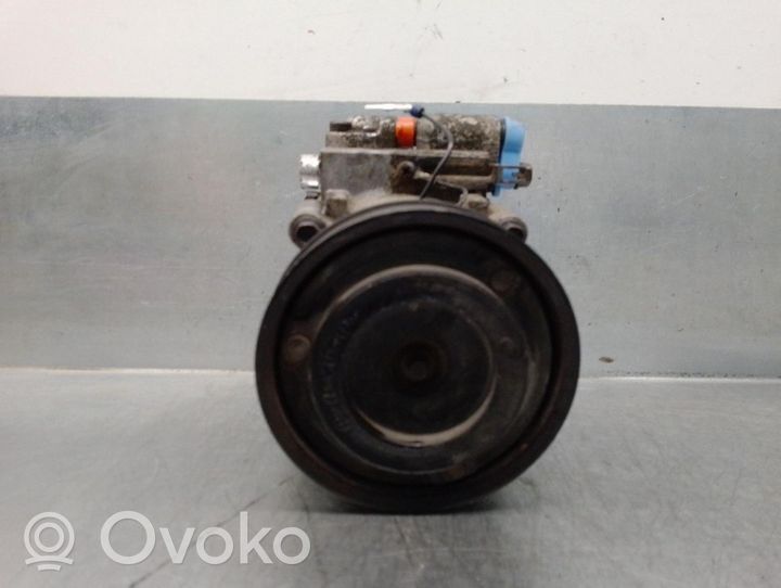 Hyundai Elantra Compressore aria condizionata (A/C) (pompa) 977012D400