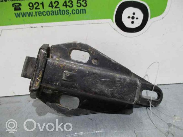 Renault Express Tailgate lock latch 