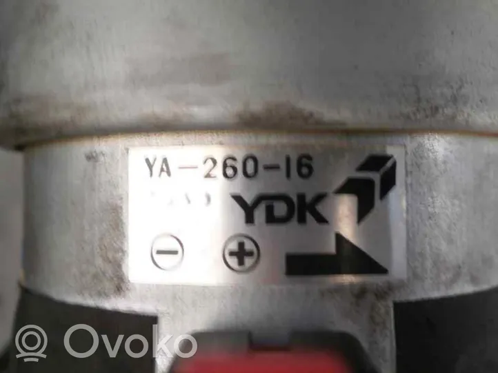 Daewoo Nubira Carcasa de montaje de la caja de climatización interior YA26016