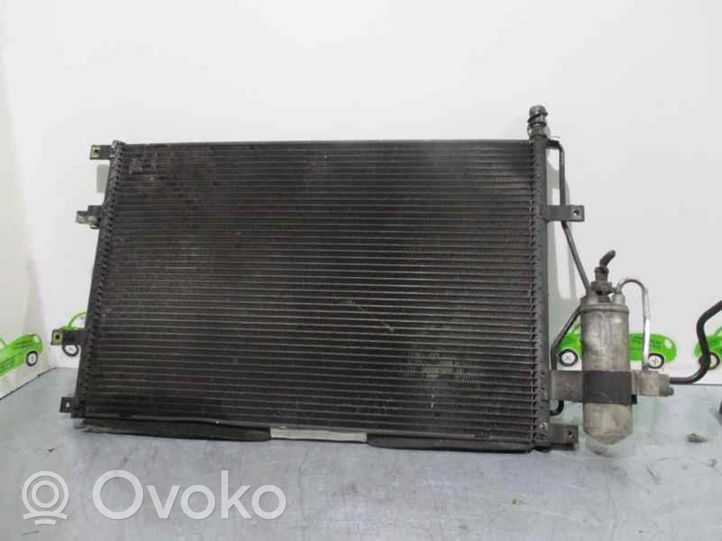 Volvo XC70 Oro kondicionieriaus radiatorius aušinimo 