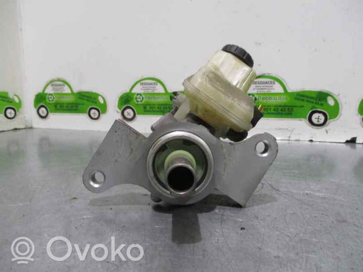 Toyota Corolla Verso E121 Główny cylinder hamulca 