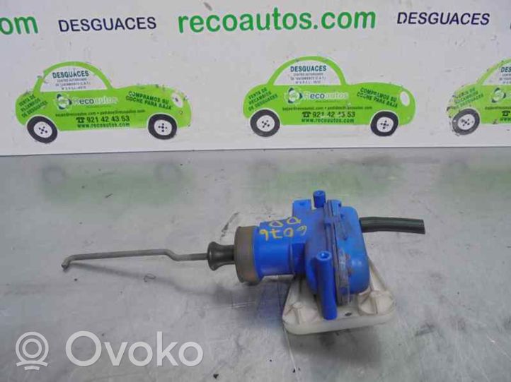 Audi 80 90 S2 B4 Moteur de verrouillage porte avant 