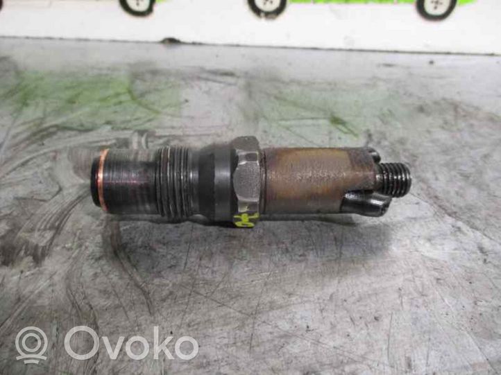 Opel Kadett E Fuel injector 