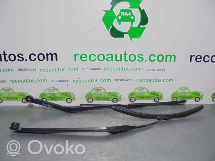 Lexus GS 250 350 300H 450H Front wiper blade arm 