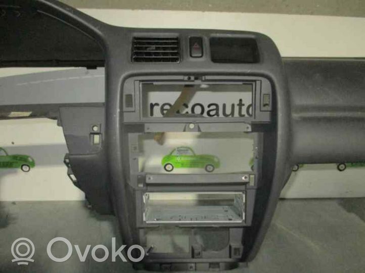 Mazda 323 Dashboard 