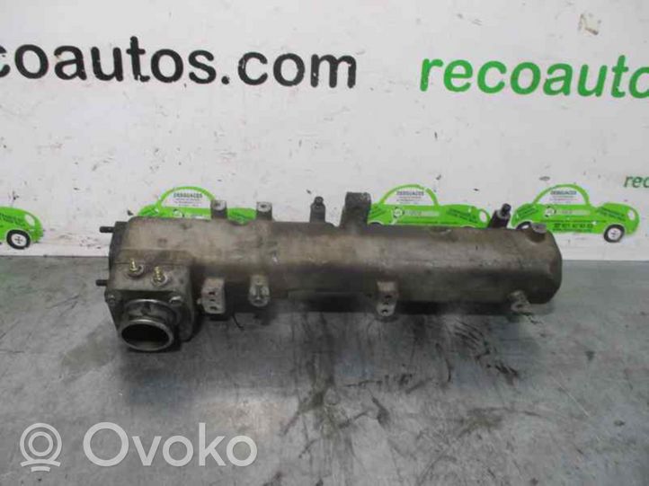 Hyundai Terracan Collettore di aspirazione 283114X300