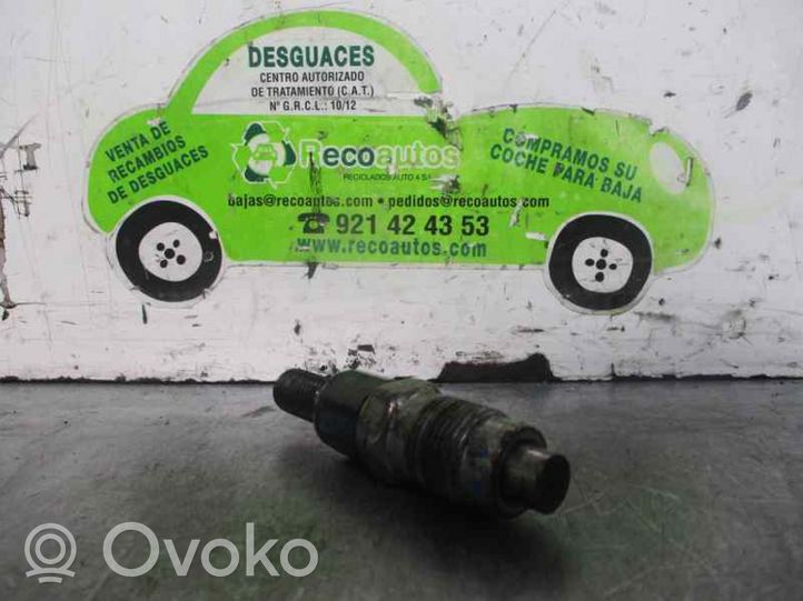 Toyota Carina T190 Fuel injector 