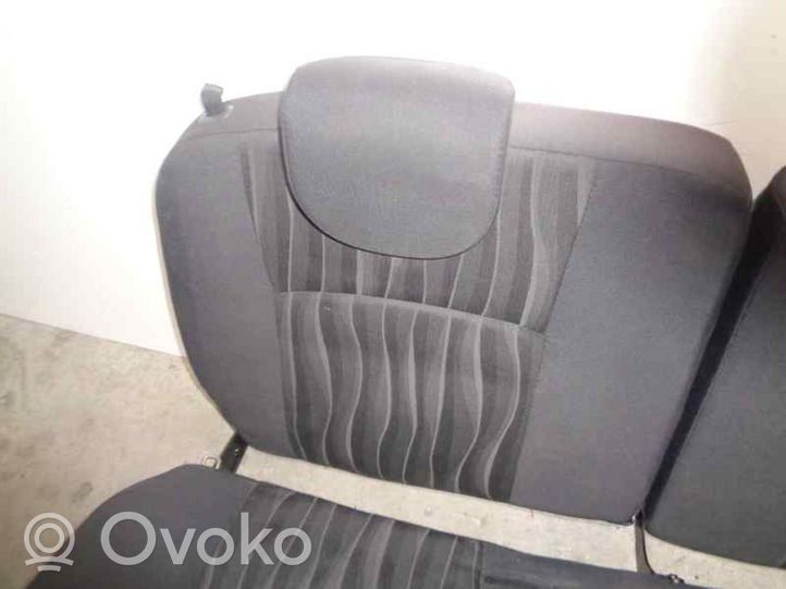 Nissan Pixo Kanapa tylna / Fotel drugiego rzędu 