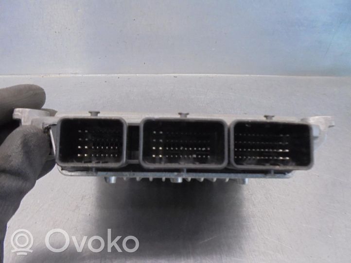 Citroen C5 Dzinēja vadības bloks 9661835380