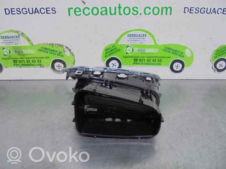 Citroen C4 II Griglia di ventilazione centrale cruscotto 