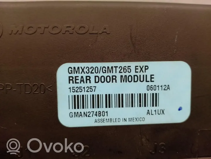 Cadillac SRX Unité de commande / module de verrouillage centralisé porte 15251257