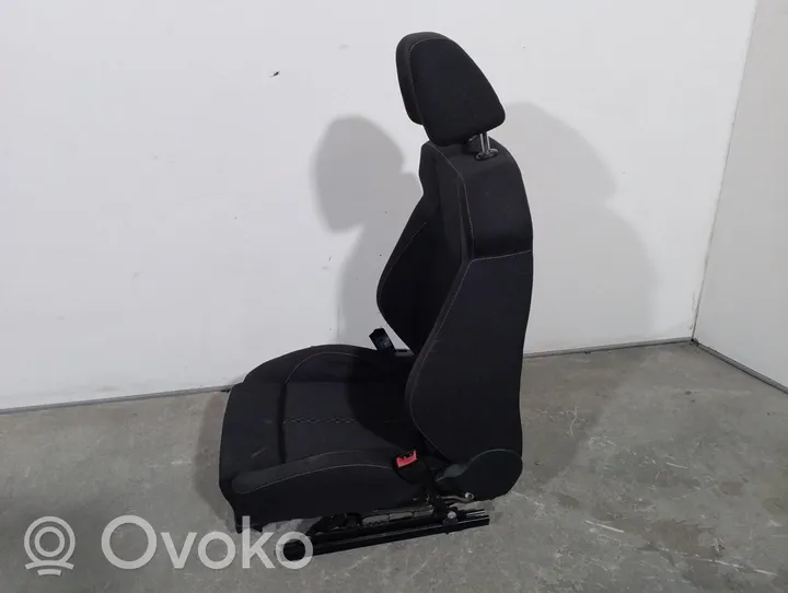 Seat Exeo (3R) Etumatkustajan istuin 3R0881405K