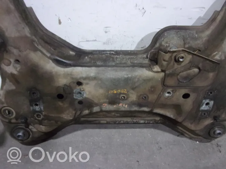 Opel Vivaro Front subframe 4417149