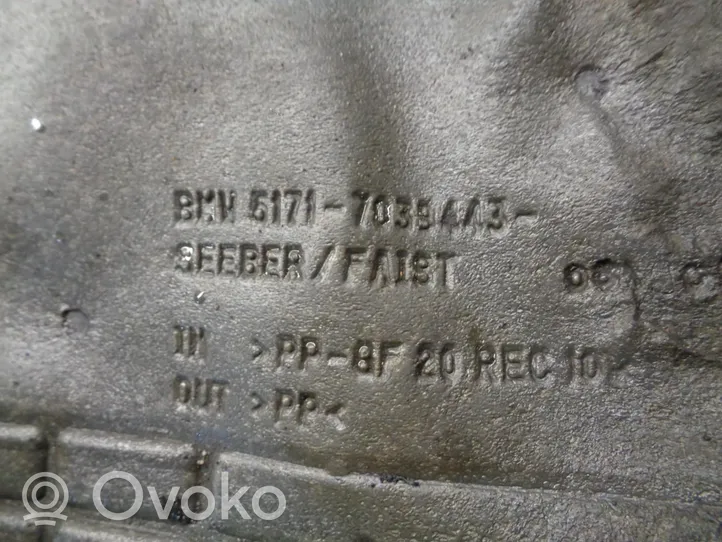 BMW 3 E46 Osłona dolna silnika 51717039443