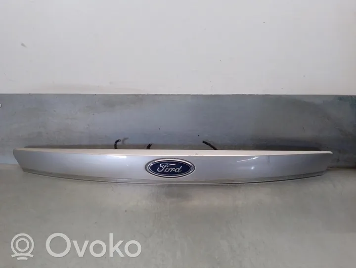 Ford Mondeo Mk III Rączka / Uchwyt klapy tylnej / bagażnika 3S71F43400AC