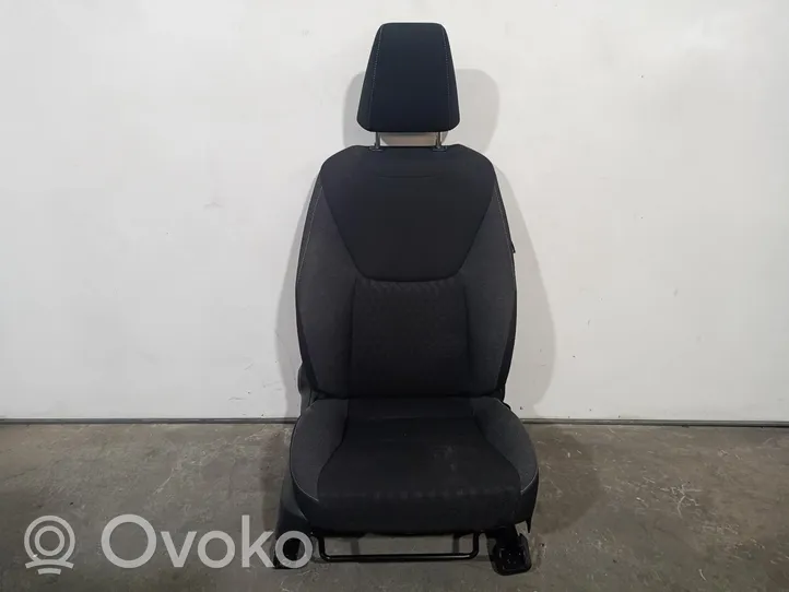Toyota Yaris Fotel przedni pasażera 71074K0250C4