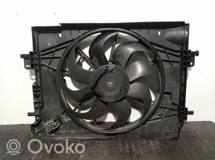 Dacia Lodgy Ventilatore di raffreddamento elettrico del radiatore 214819617R