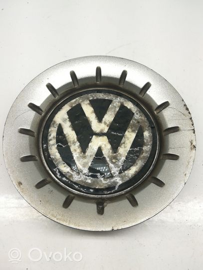 Volkswagen PASSAT B6 Original wheel cap 6Q0601149E