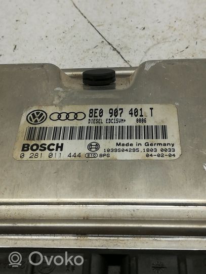Audi A4 S4 B6 8E 8H Variklio valdymo blokas 