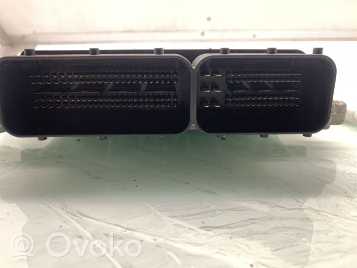 Volvo V60 Komputer / Sterownik ECU silnika 