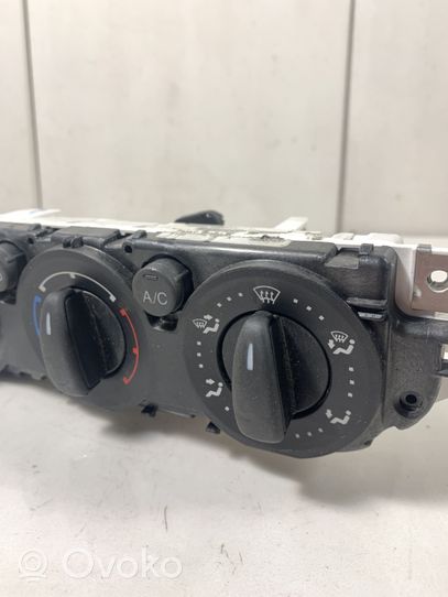 Ford Focus Climate control unit 