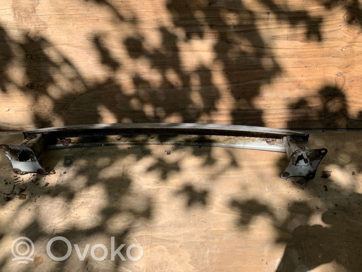 Skoda Octavia Mk2 (1Z) Renfort de pare-chocs arrière 