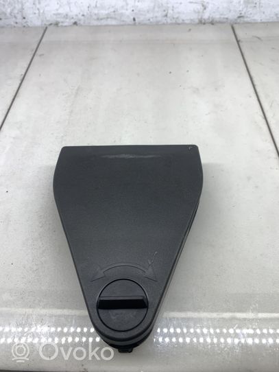 Audi A4 S4 B7 8E 8H Hazard Warning Triangle Mounting Bracket 