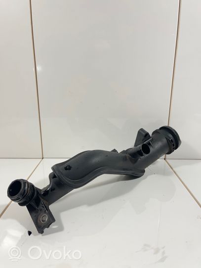 Ford Focus Oil fill pipe 9654733980