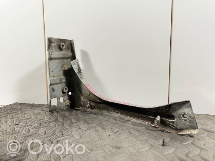 Audi A6 Allroad C5 Fender mounting bracket 4Z7821136