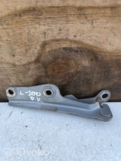 Mitsubishi L200 Engine bonnet/hood hinges 