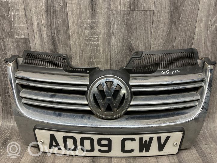 Volkswagen Golf V Maskownica / Grill / Atrapa górna chłodnicy 1K5853651