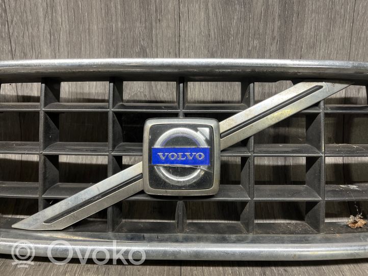 Volvo S60 Grille calandre supérieure de pare-chocs avant 08693331