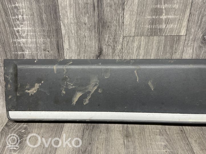 Volvo XC70 Front door trim (molding) 31276152