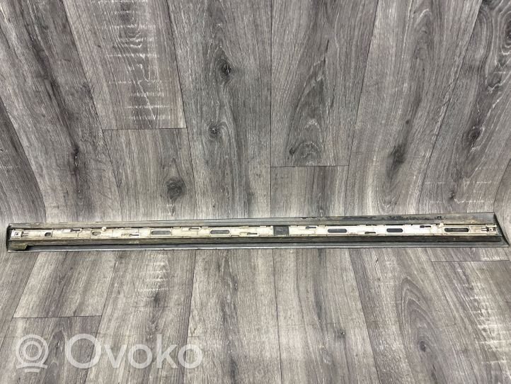 Audi A6 S6 C6 4F Front door trim (molding) SK26134